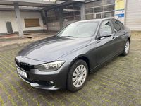 Gebraucht BMW 316 116 PS (85 kW) 2015 Grau Limousine