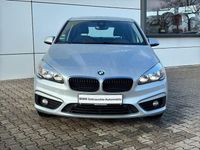 Gebraucht BMW 218 Advantage 136 PS (100 kW) 2017 Glaciersilber metallic Kombi
