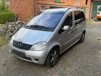Gebraucht Mercedes Vaneo 125 PS (91 kW) 2002 Silber Van / Kleinbus
