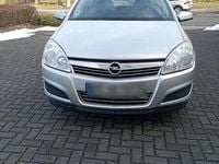 Gebraucht Opel Astra 116 PS (85 kW) 2009 Silber Kleinwagen
