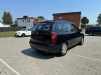 Gebraucht Kia Carens EX 140 PS (102 kW) 2008 Schwarz Van / Kleinbus