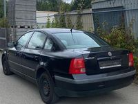 Gebraucht VW Passat 102 PS (75 kW) 1999 Schwarz Limousine
