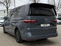 Gebraucht VW Multivan 150 PS (110 kW) 2024 Grau Van