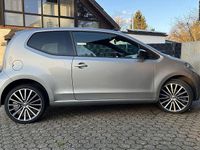 Gebraucht VW up! high up! 90 PS (66 kW) 2017 Silber Kleinwagen