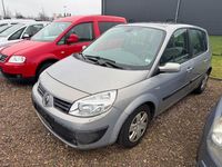 Używany Renault Scénic II Authentique 101 KM (74 kW) 2004 Srebrny Minivan