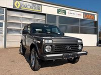 Neu Lada niva 83 PS (61 kW) 2026 Braun SUV