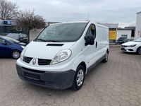 Gebraucht Renault Trafic 114 PS (83 kW) 2013 Weiß Van / Kleinbus