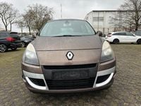 Gebraucht Renault Scénic III Dynamique 106 PS (77 kW) 2011 Braun Van / Kleinbus