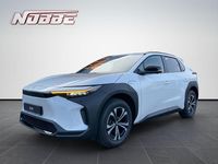 Gebraucht Toyota bZ4X Team 150 kW (204 PS) 2024 Weiß SUV