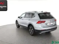 Gebraucht VW Tiguan Allspace 200 PS (147 kW) 2021 Pyrite silver SUV