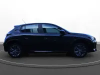 Gebraucht Peugeot e-208 Active 100 kW (136 PS) 2022 Schwarz Kleinwagen
