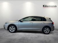 Gebraucht VW Golf VIII Life 116 PS (85 kW) 2023 Silber Limousine