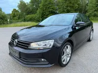 Gebraucht VW Jetta 125 PS (91 kW) 2015 Blau Limousine