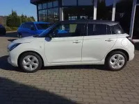 Gebraucht Suzuki Swift Club 83 PS (61 kW) 2025 Pure white real Kleinwagen