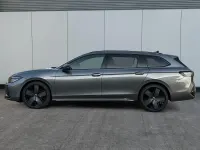 Neu VW Passat R-line 193 PS (141 kW) 2025 Diabasgrau metallic Kombi