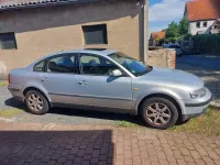 Gebraucht VW Passat 100 PS (73 kW) 1999 Silber Limousine