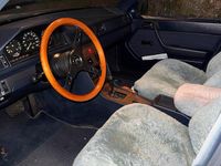 Gebraucht Mercedes E230 132 PS (97 kW) 1987 Grau Limousine