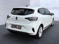 Gebraucht Renault Clio V Evolution 67 PS (49 kW) 2024 Gletscherweiß Limousine