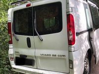 Gebraucht Opel Vivaro 146 PS (107 kW) 2010 Weiß Van / Kleinbus