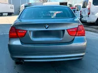 Gebraucht BMW 325 218 PS (160 kW) 2009 Grau Limousine