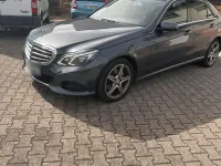 Gebraucht Mercedes E300 204 PS (150 kW) 2014 Blau Limousine