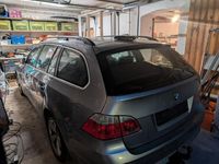 Gebraucht BMW 530 231 PS (169 kW) 2006 Grau Kombi
