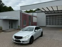 Gebraucht Mercedes E250 204 PS (150 kW) 2012 Silber Coupé