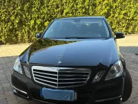 Gebraucht Mercedes E220 Avantgarde 170 PS (125 kW) 2012 Schwarz Limousine