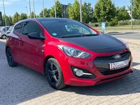 Gebraucht Hyundai i30 Classic 99 PS (72 kW) 2014 Rot Limousine