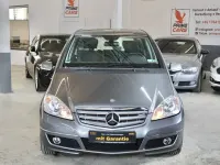 Gebraucht Mercedes A150 95 PS (69 kW) 2009 Grau Limousine