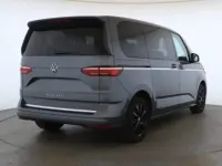 Używany VW Multivan Style 150 KM (110 kW) 2025 Minivan