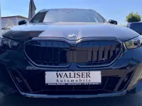 Gebraucht BMW 520 M Sport 197 PS (144 kW) 2025 Schwarz Kombi
