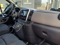 Gebraucht Renault Trafic 121 PS (88 kW) 2017 Schwarz Van / Kleinbus