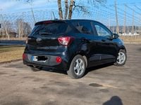 Gebraucht Hyundai i10 Passion Plus 87 PS (63 kW) 2018 Schwarz Kleinwagen
