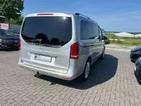 Gebraucht Mercedes V220 Edition 163 PS (119 kW) 2016 Silber Van / Kleinbus