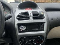 gebraucht Peugeot 206 CC 110