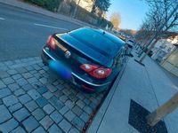 Gebraucht VW Passat 140 PS (102 kW) 2010 Schwarz Limousine