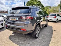 Gebraucht Jeep Compass Summit 131 PS (96 kW) 2025 Graphit grau SUV