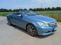 Gebraucht Mercedes E350 Avantgarde 231 PS (169 kW) 2010 Blau Cabrio