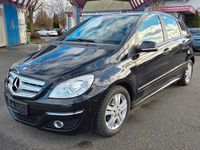 Gebraucht Mercedes B180 116 PS (85 kW) 2011 Schwarz Van / Kleinbus