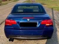 Gebraucht BMW 325 Cabriolet Performance 218 PS (160 kW) 2012 Blau Cabrio