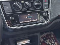 Gebraucht VW up! 60 PS (44 kW) 2018 Weiß Kleinwagen