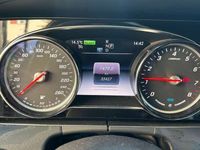 gebraucht Mercedes E200 9G-TRONIC