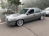 Gebraucht Opel Vectra 115 PS (84 kW) 1993 Silber Limousine