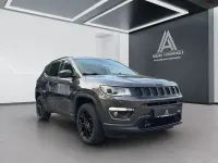 Gebraucht Jeep Compass Limited 140 PS (102 kW) 2018 Grau SUV