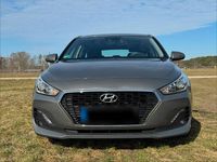 Gebraucht Hyundai i30 99 PS (72 kW) 2020 Grau Kombi