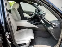Gebraucht BMW 550e M Sport 489 PS (359 kW) 2024 Carbonschwarz Limousine