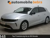 Usado Opel Astra Elegance 131 HP (96 kW) 2023 Prateado Sedan