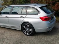 Gebraucht BMW 320 190 PS (139 kW) 2015 Silber Kombi