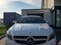 Gebraucht Mercedes CLA180 Urban 122 PS (89 kW) 2013 Weiß Limousine